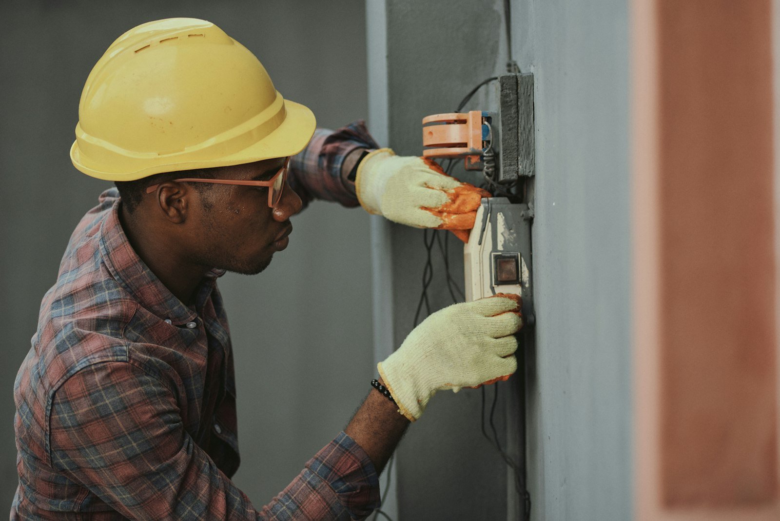 Electrician brown hat tool in Westhill