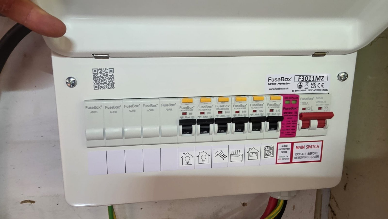 FuseBox F3011MZ consumer unit fitted next to an EDMI smart meter at an Aberdeenshire property
