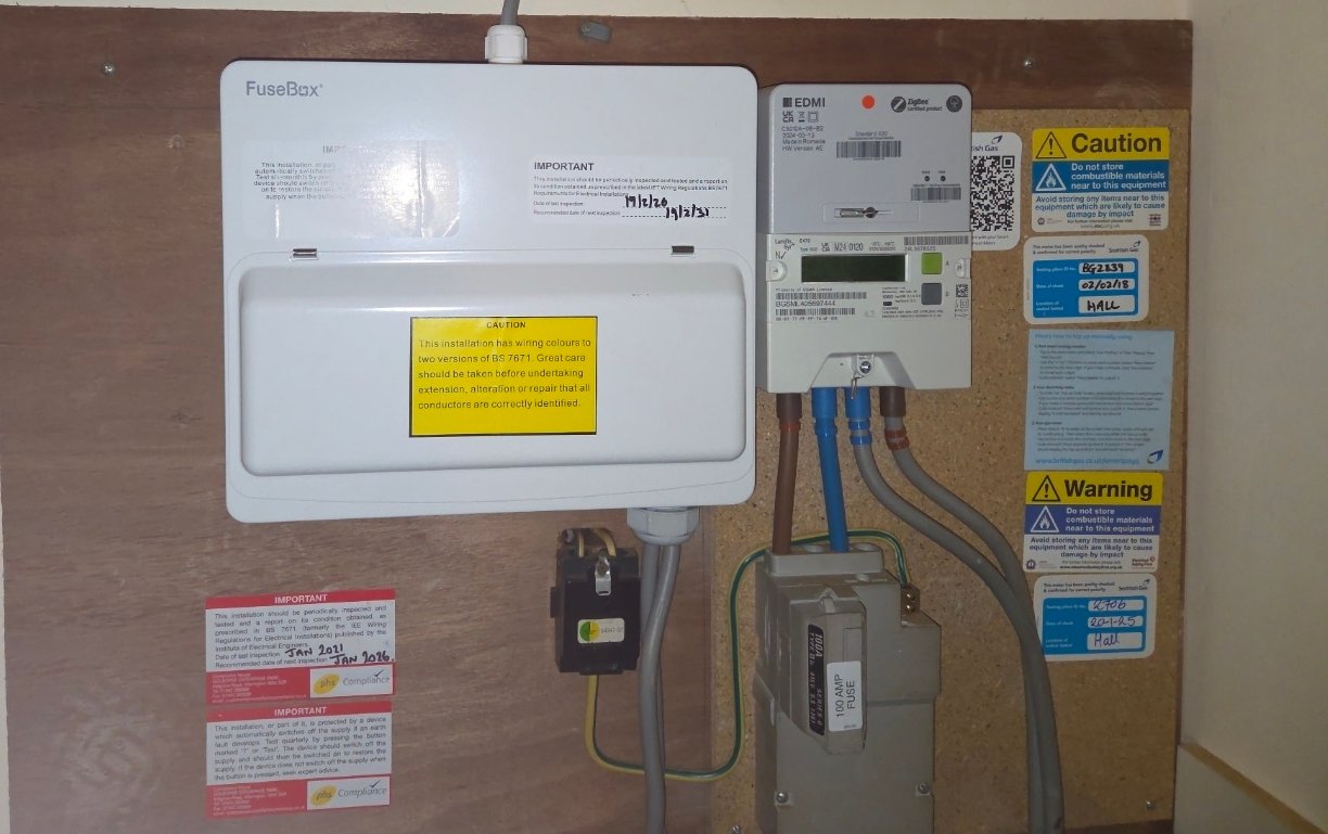 FuseBox consumer unit with smart meter and 100A service fuse in a Cove Bay home